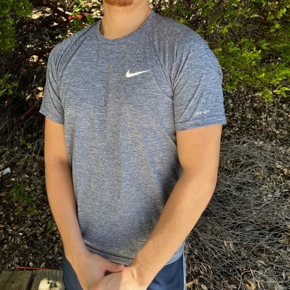 NIKE SWIM MEN DRI FIT T SHIRT SURFER UV 40+ DIVER SCUBA SWIMMER DIVING UPF SUN M - Picture 16 of 16